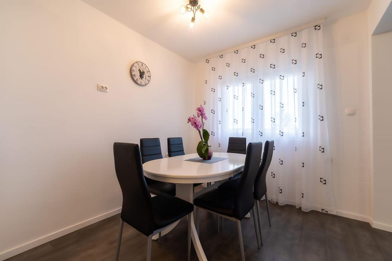 Apartman Melani Slunj Luaran gambar