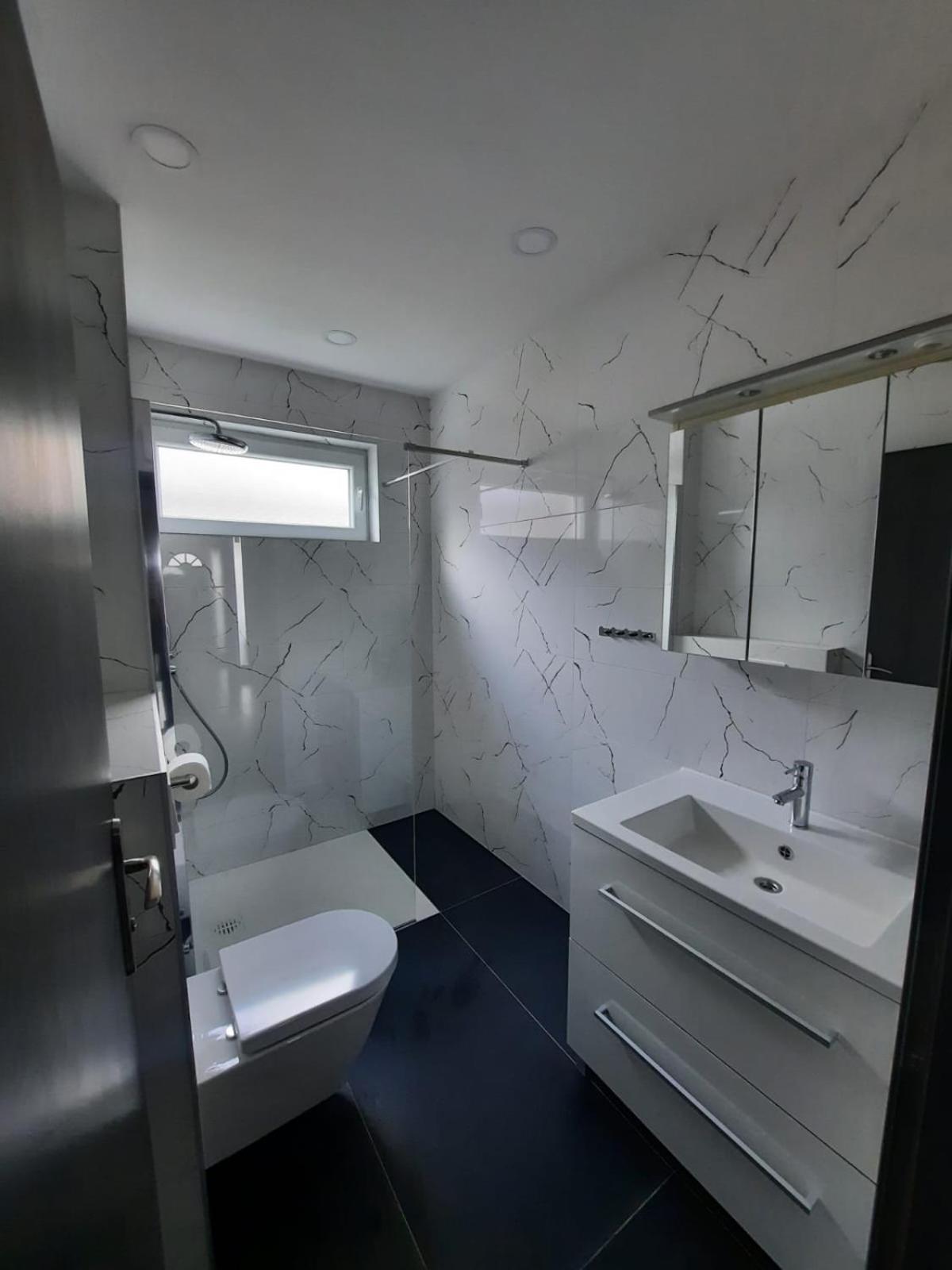 Apartman Melani Slunj Luaran gambar
